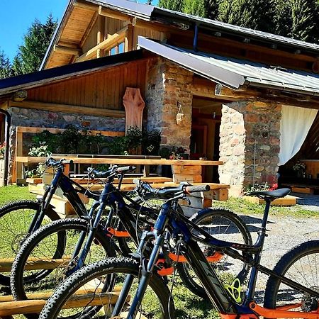 Chalet Chapeau Rar Castel Condino Екстер'єр фото