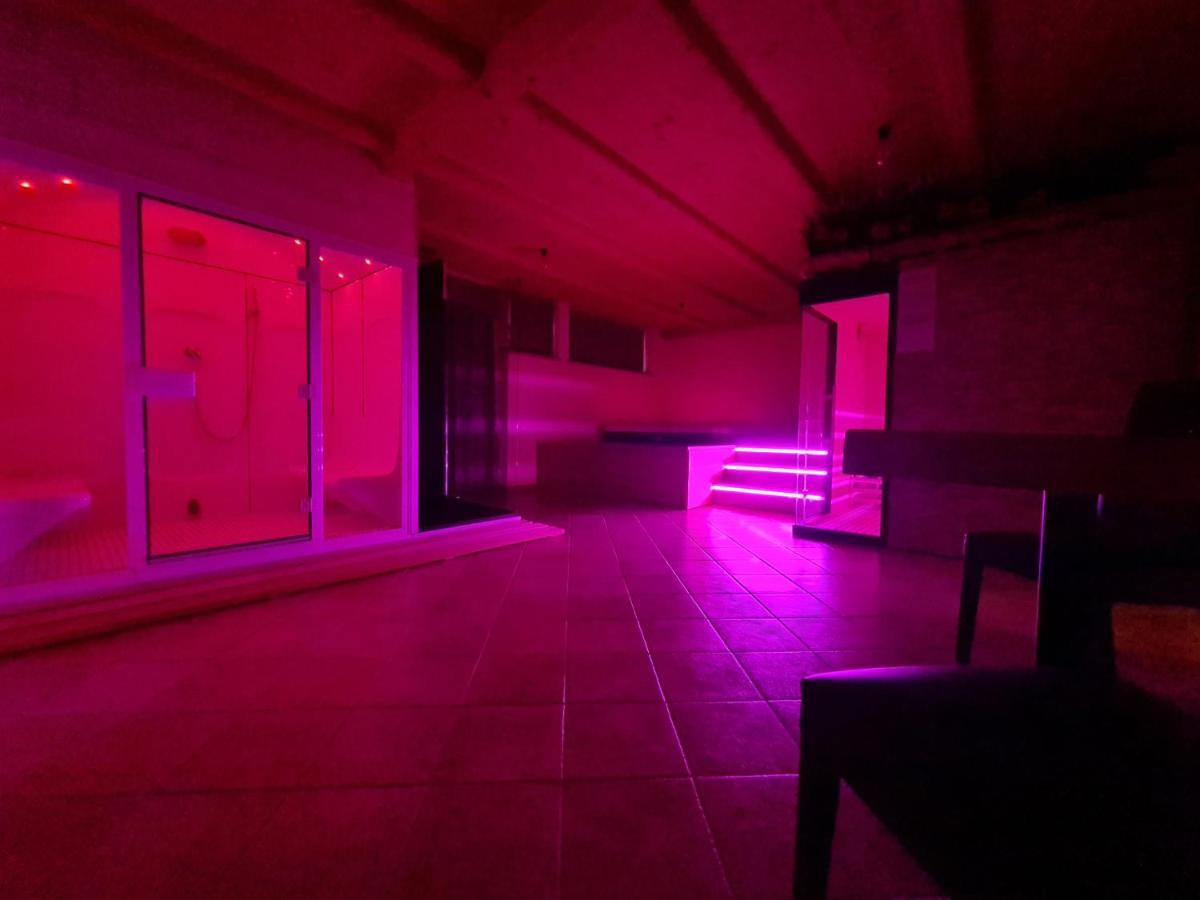 Chalet Chapeau Rar Castel Condino Екстер'єр фото