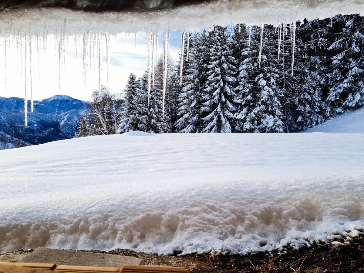 Chalet Chapeau Rar Castel Condino Екстер'єр фото